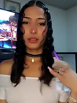 Lanna hott  online show from 12, 9, 2025