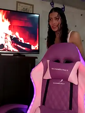 Lanna hott  online show from 26, 10, 2025