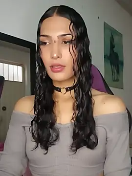 Lanna hott  online show from 4, 7, 2026