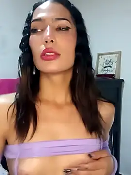 Lanna hott  online show from 15, 3, 2025