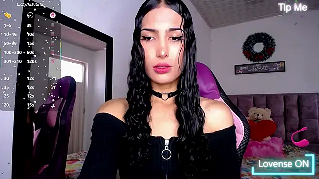 Lanna hott  online show from 4, 8, 2026
