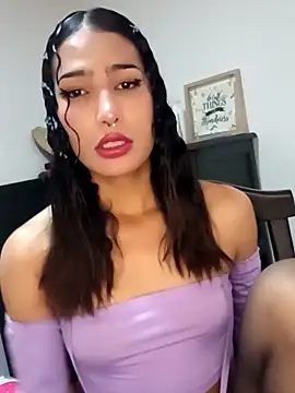 Lanna hott  online show from 22, 3, 2025