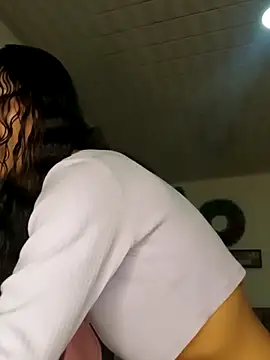 Snapshot of Lanna_hott_ chatting on 4, 3, 2026 Lanna hott online show from 4, 3, 2026