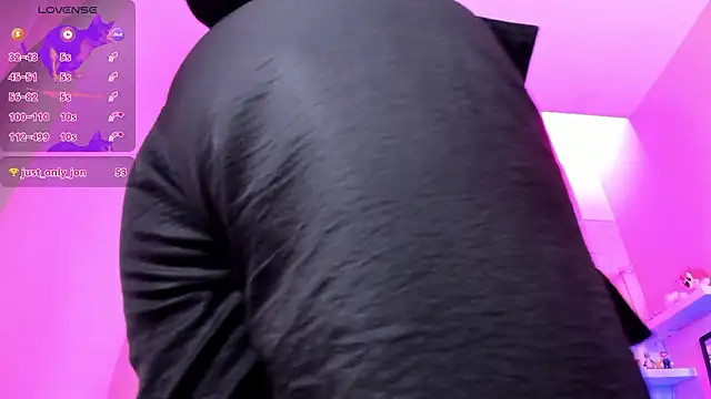 Valkiria ponce online show from 17, 2, 2026