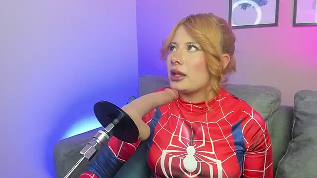 Khali reed  online show from 11, 10, 2025