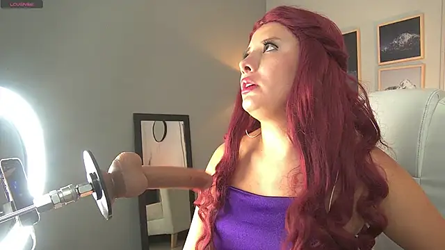 Khali reed  online show from 28, 10, 2025