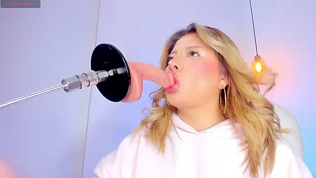 Khali reed  online show from 14, 4, 2026