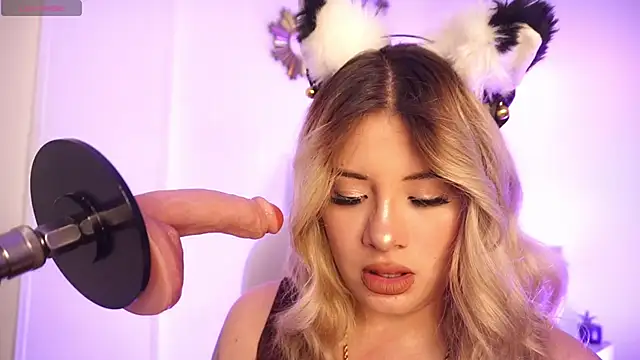 Khali reed  online show from 18, 4, 2026