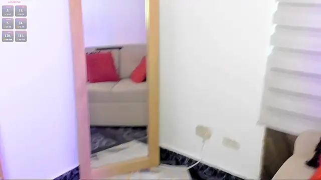 mrs griseld  online show from 13, 2, 2026