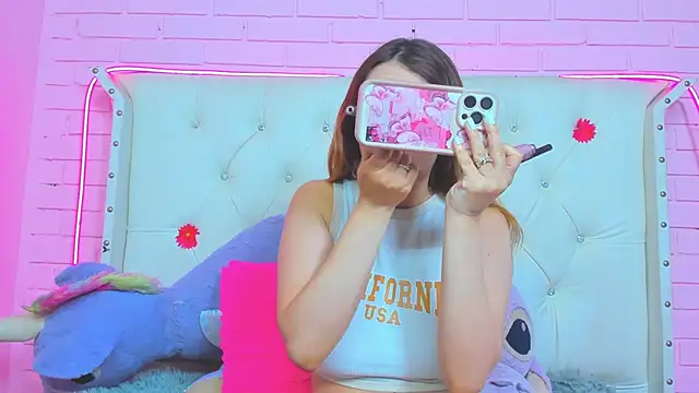 Melissa walker  online show from 12, 11, 2025