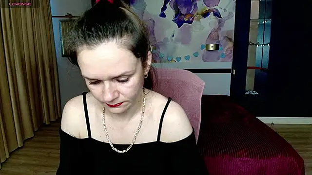 Snapshot of AriaGray chatting on 17, 2, 2026 AriaGray online show from 17, 2, 2026