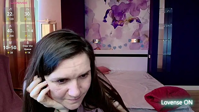 Snapshot of AriaGray chatting on 9, 3, 2026 AriaGray online show from 9, 3, 2026