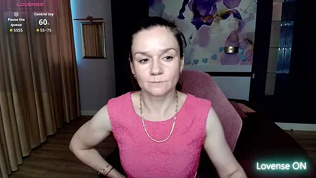 AriaGray online show from 19, 6, 2026