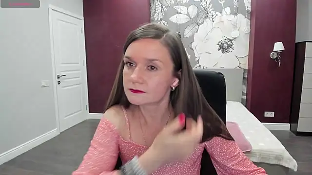 AriaGray online show from 13, 9, 2025