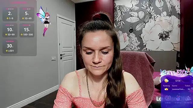 Snapshot of AriaGray chatting on 12, 2, 2026 AriaGray online show from 12, 2, 2026