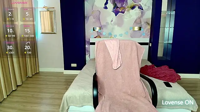 Snapshot of AriaGray chatting on 11, 3, 2026 AriaGray online show from 11, 3, 2026