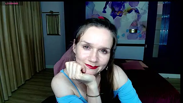 AriaGray online show from 4, 7, 2026