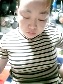 VyOanh2K online show from 22, 12, 2025