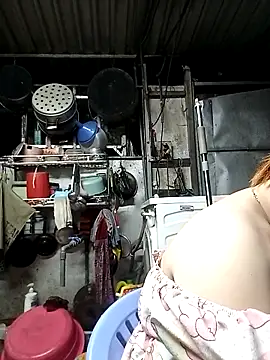 Snapshot of VyOanh2K chatting on 4, 2, 2026 VyOanh2K online show from 4, 2, 2026