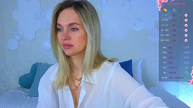 Lynna Sparks online show from 18, 11, 2025