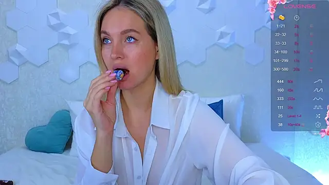 Lynna Sparks online show from 2, 10, 2025