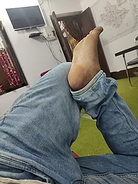 Snapshot of biharihotlund chatting on 20, 11, 2025 biharihotlund online show from 20, 11, 2025