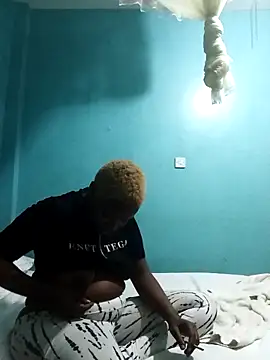 Snapshot of Gold-aass chatting on 22, 12, 2025 Gold-aass online show from 22, 12, 2025