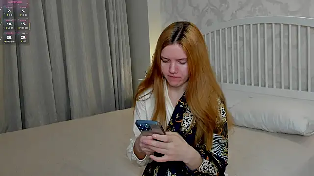 Eva  Lewis online show from 12, 4, 2026