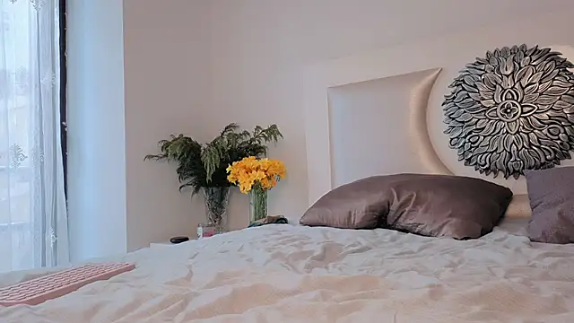 my lina online show from 6, 3, 2025