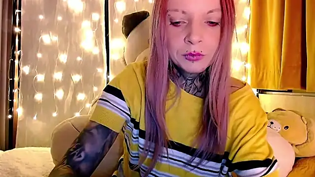 InesGold online show from 3, 12, 2025