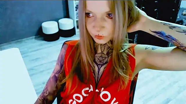 InesGold online show from 10, 10, 2025