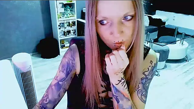 InesGold online show from 11, 9, 2025