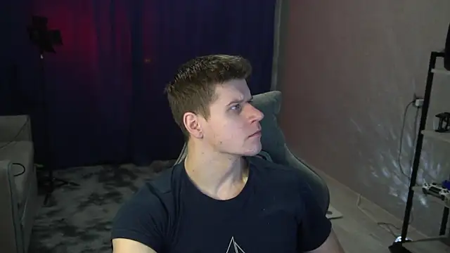 Bruno Banani online show from 2, 12, 2025