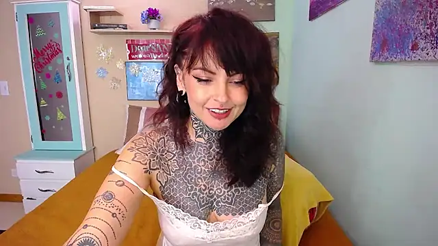 LolaRouse online show from 26, 12, 2024