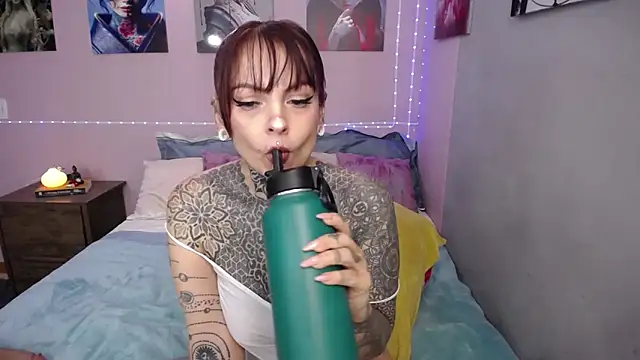 LolaRouse online show from 29, 10, 2025