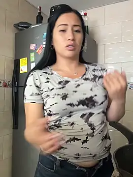 Snapshot of Sara_luna_ chatting on 13, 2, 2026 Sara luna online show from 13, 2, 2026