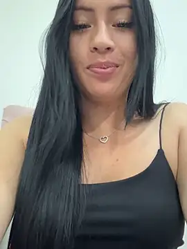 Snapshot of Sara_luna_ chatting on 14, 11, 2025 Sara luna online show from 14, 11, 2025