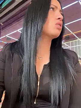 Snapshot of Sara_luna_ chatting on 18, 3, 2025 Sara luna online show from 18, 3, 2025