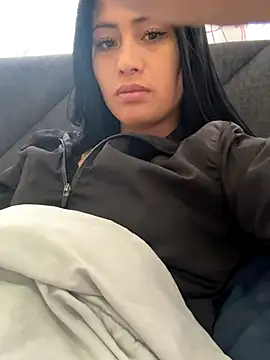 Snapshot of Sara_luna_ chatting on 15, 12, 2025 Sara luna online show from 15, 12, 2025