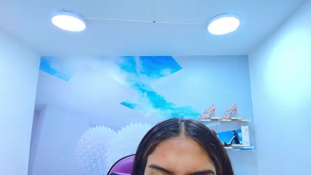 DEMI LEED online show from 18, 9, 2025