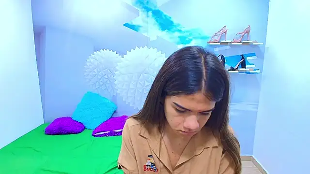 DEMI LEED online show from 23, 9, 2025