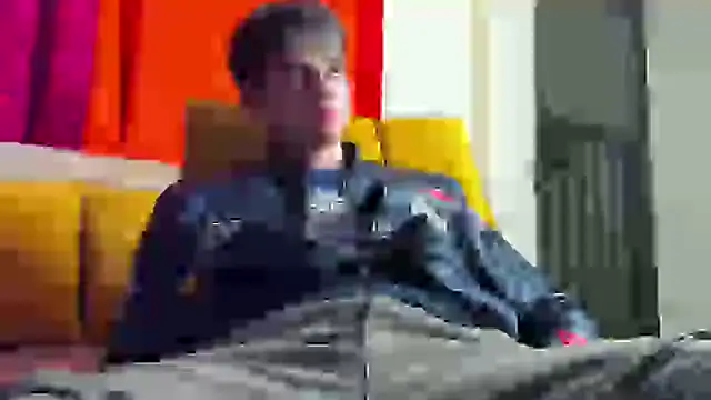 GabyThoms online show from 3, 3, 2025