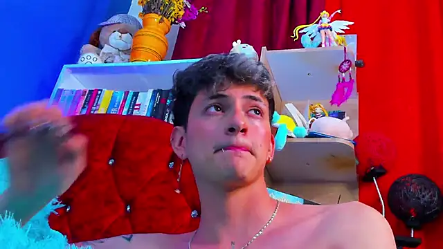 GabyThoms online show from 13, 3, 2025