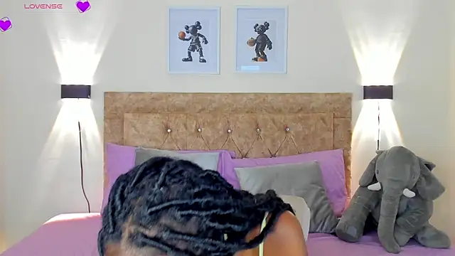 Rihana hot01 online show from 28, 3, 2026