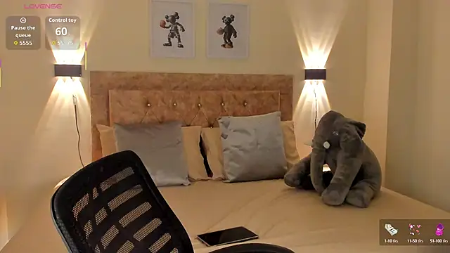 Snapshot of Rihana_hot01 chatting on 10, 9, 2025 Rihana hot01 online show from 10, 9, 2025