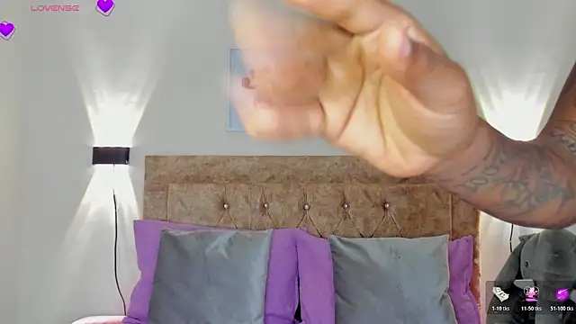 Rihana hot01 online show from 2, 4, 2026