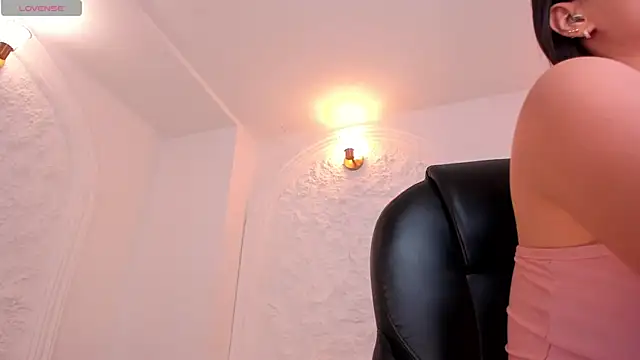 Snapshot of AbbyDalton chatting on 17, 7, 2026 AbbyDalton online show from 17, 7, 2026
