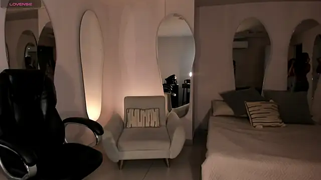 Snapshot of AbbyDalton chatting on 9, 7, 2026 AbbyDalton online show from 9, 7, 2026