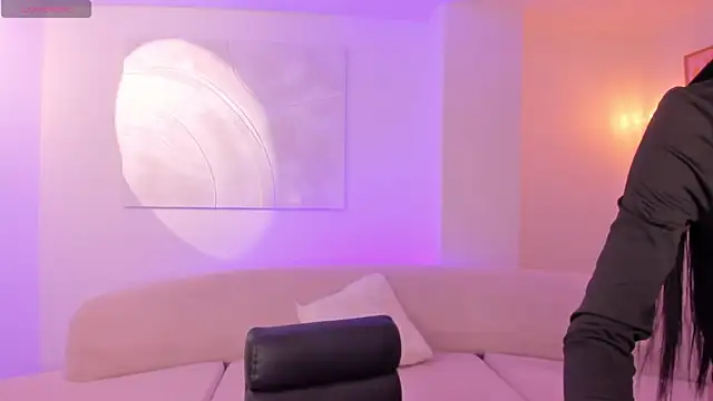 HannahJamesX online show from 16, 3, 2026