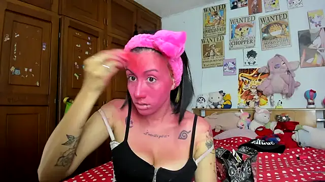 LunaDeCristall online show from 23, 10, 2025